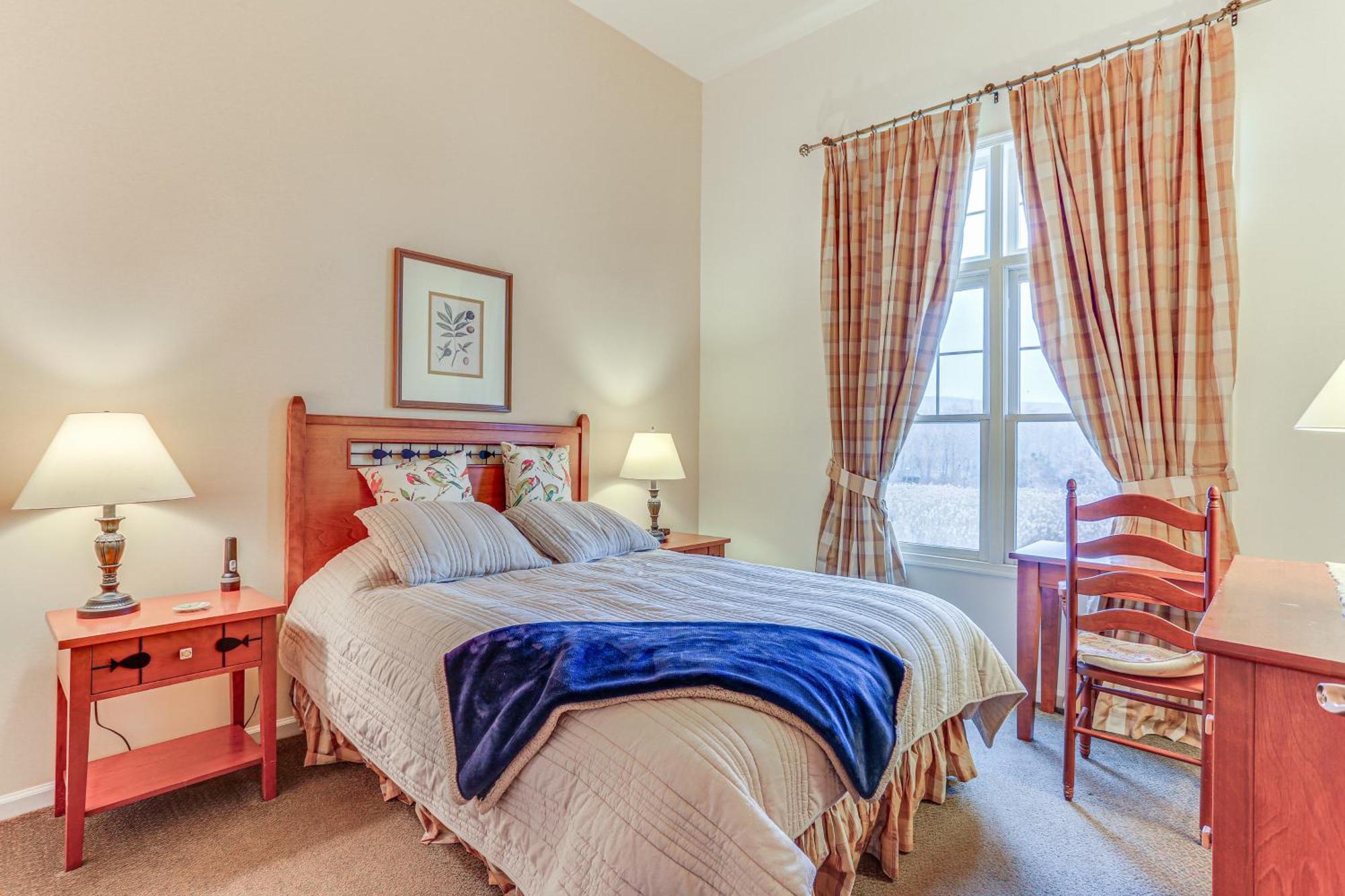 Spacious Condo With View Less Than 1 Mi To Mtn Creek Resort! Вернон Экстерьер фото
